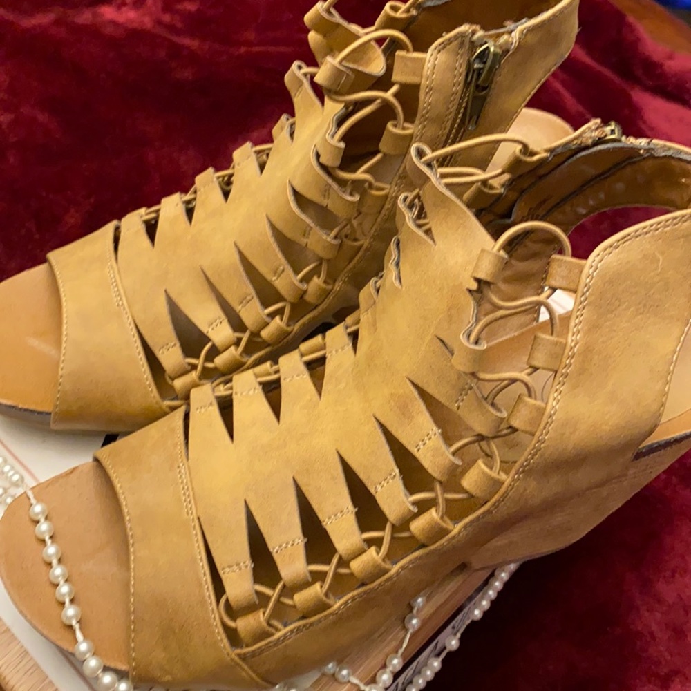 Women’s Size 10 Wedges